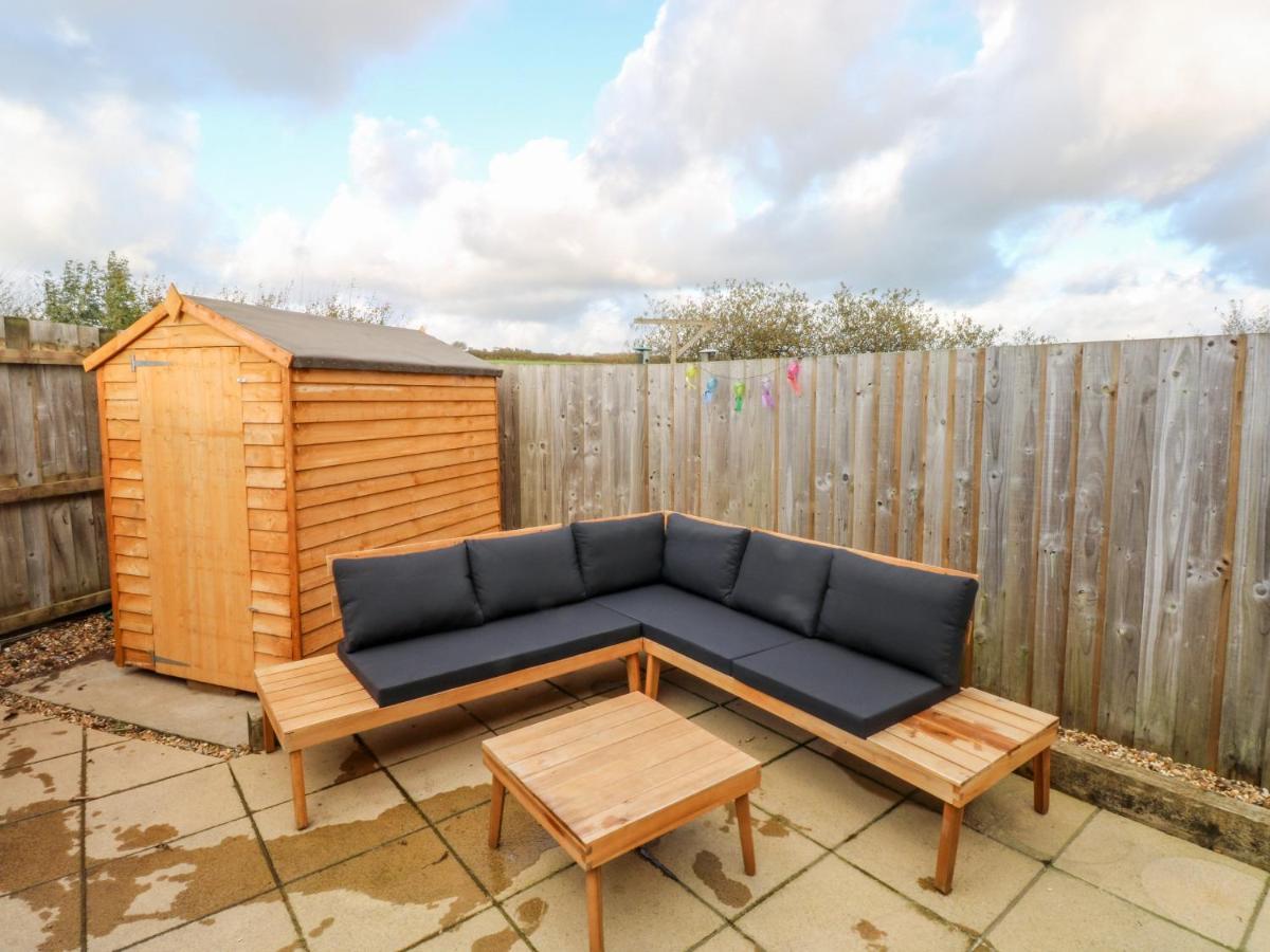 10 Belfrey Close Milford Haven Eksteriør bilde